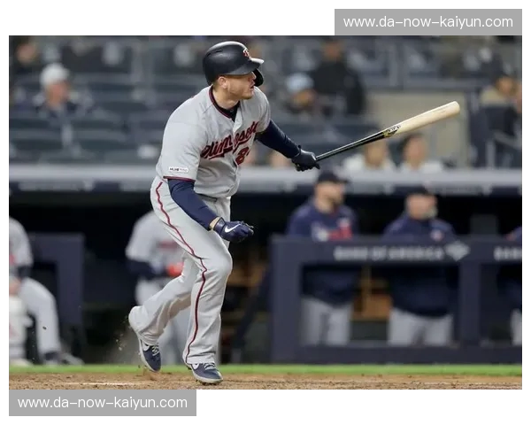 红人队VS命运之轮：辛辛那提的红色风暴，如何重塑棒球的铁血格调？